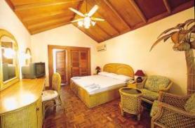 Maledivský hotel Reethi Beach Resort - ubytování