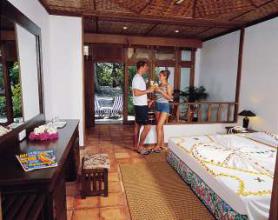 Maledivský hotel Bandos Island Resort - ubytování