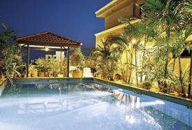 Maledivský hotel Mookai s bazénem