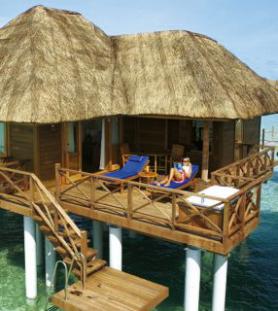 Maledivský hotel Vilu Reef Beach - bungalov
