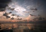 Maledivy a východ Slunce
